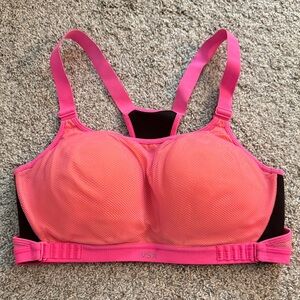 VSX sports bra